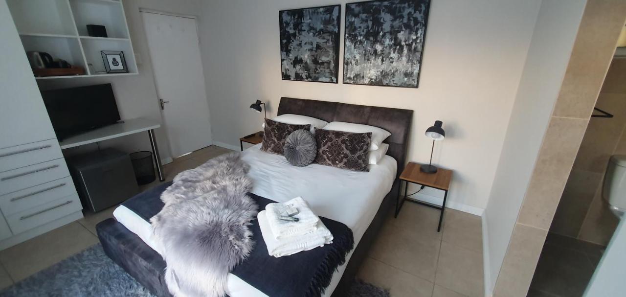 Beachview Guest Suites Port Elizabeth Εξωτερικό φωτογραφία